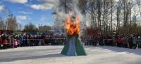 Сохраняем традиции! 6 марта в Летнем саду города Фурманова народными гуляньями проводили Масленицу!