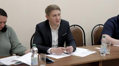 31 мая в здании администрации глава Фурмановского района Павел Колесников провел прием граждан по личным вопросам ​ по предварительной записи